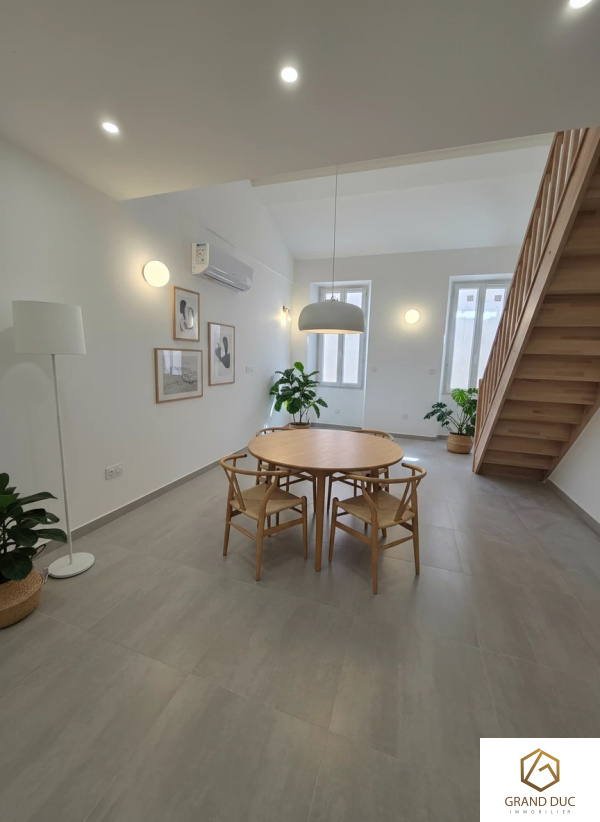 Offres de location Duplex Marseille 13003